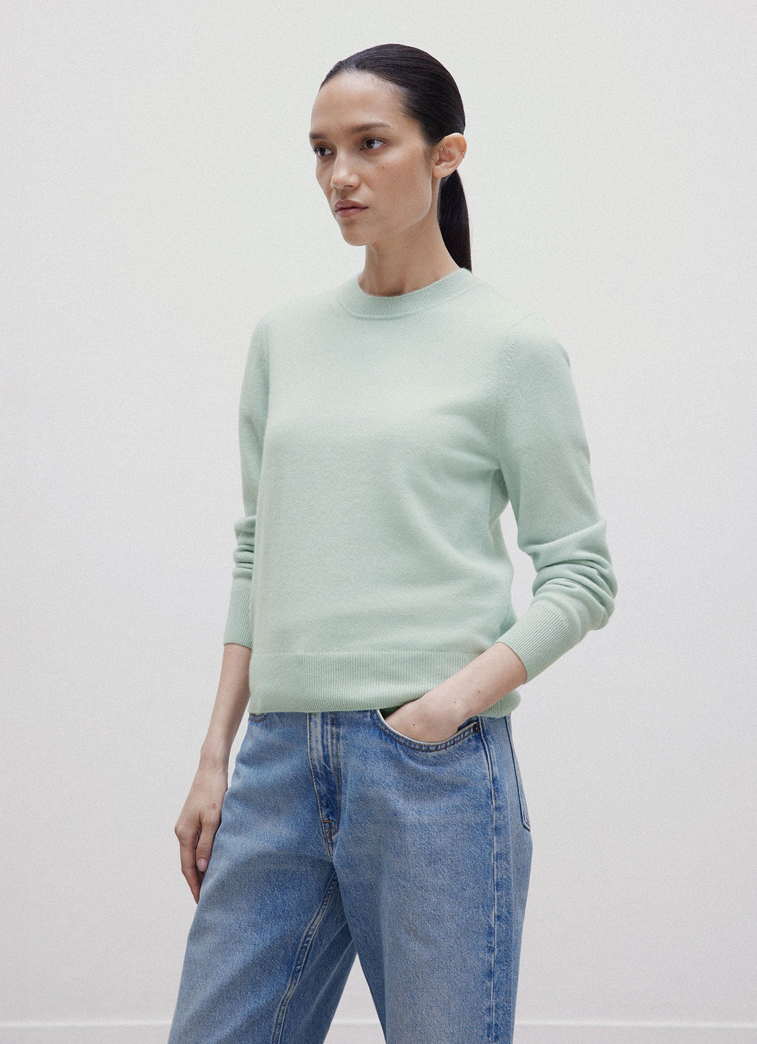 Women's Cashmere Jumper in Light Green