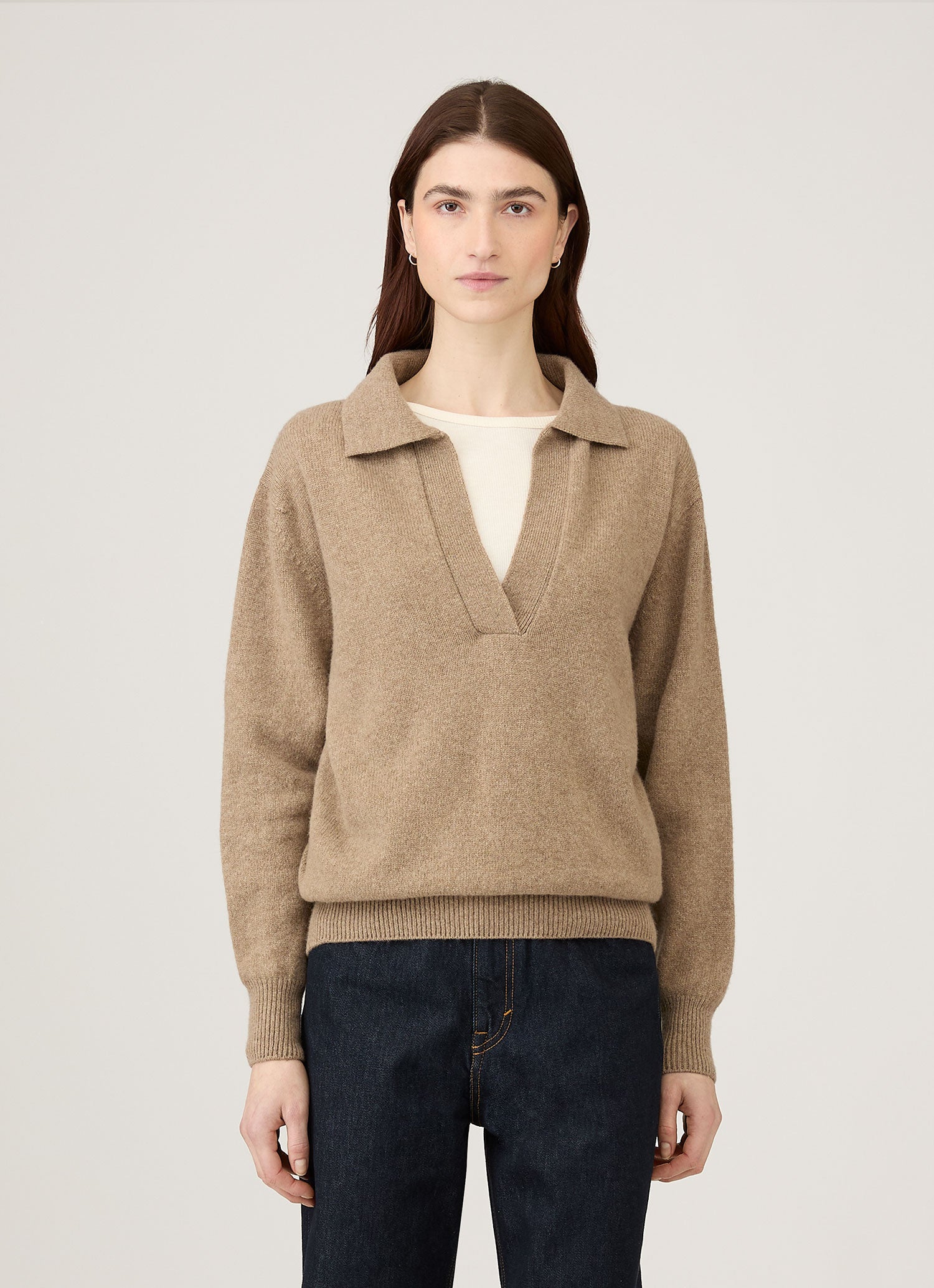 #FR2 GOLF レディース　ニット　ベージュ Women's Lambswool Polo Neck Jumper in Mink | Sunspel