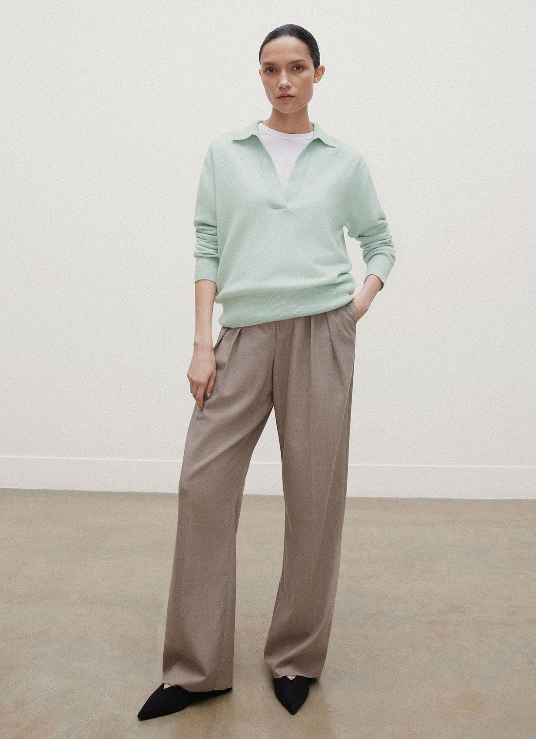 Women's Cashmere Polo Shirt in Light Green