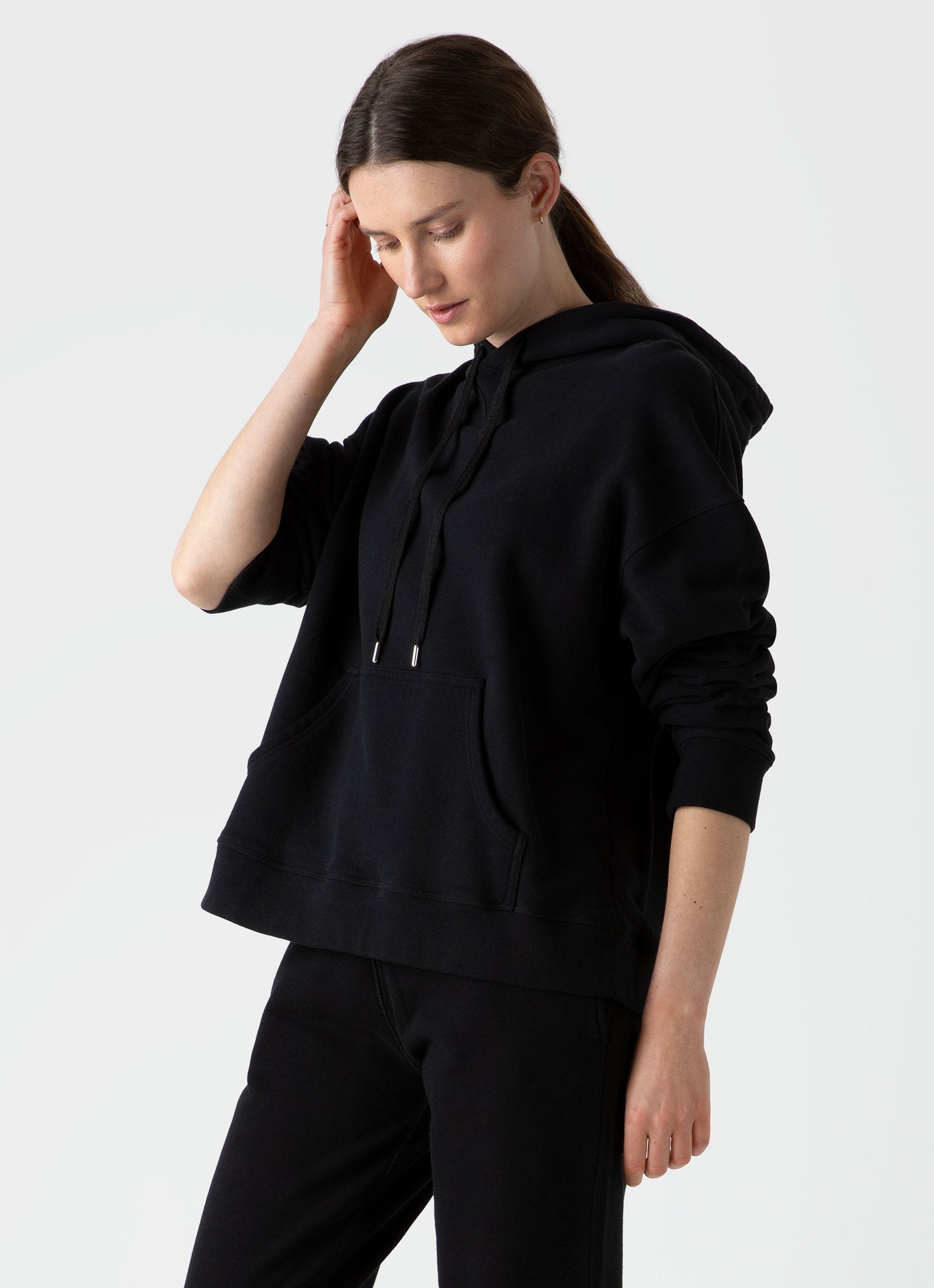 Women's Relaxed Loopback Hoodie in Black | Sunspel