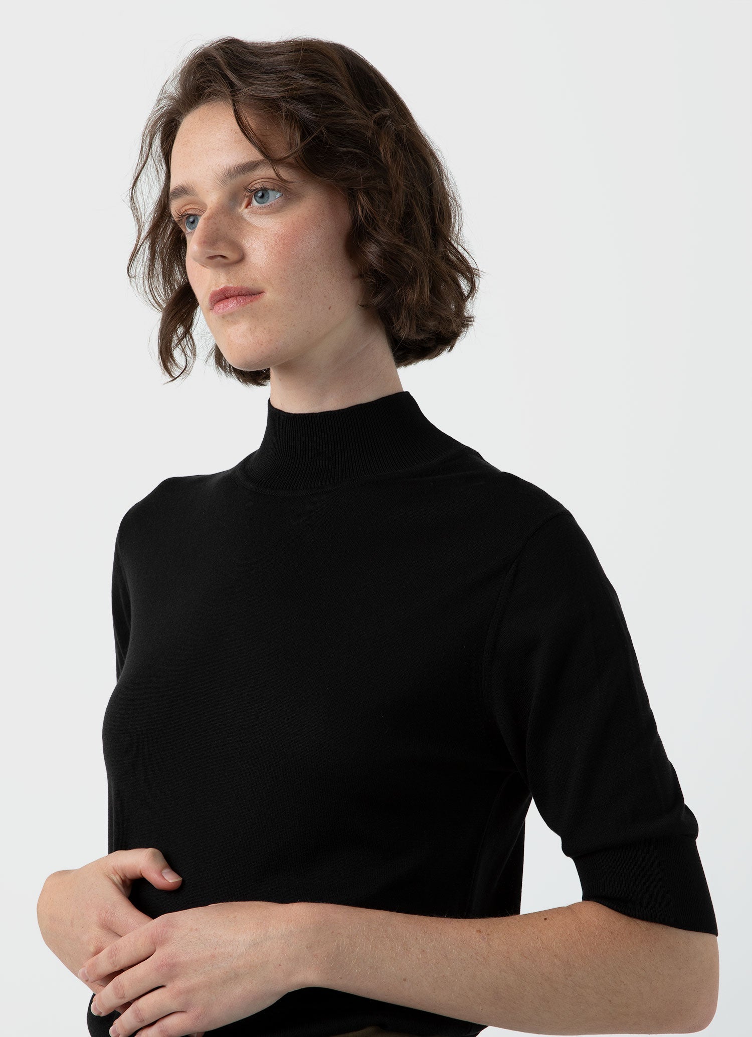 Fashionable Turtle Neck Sweater Outfit for Women