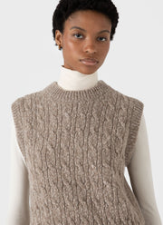 Women's Cable Knit Vest in Camel Twist