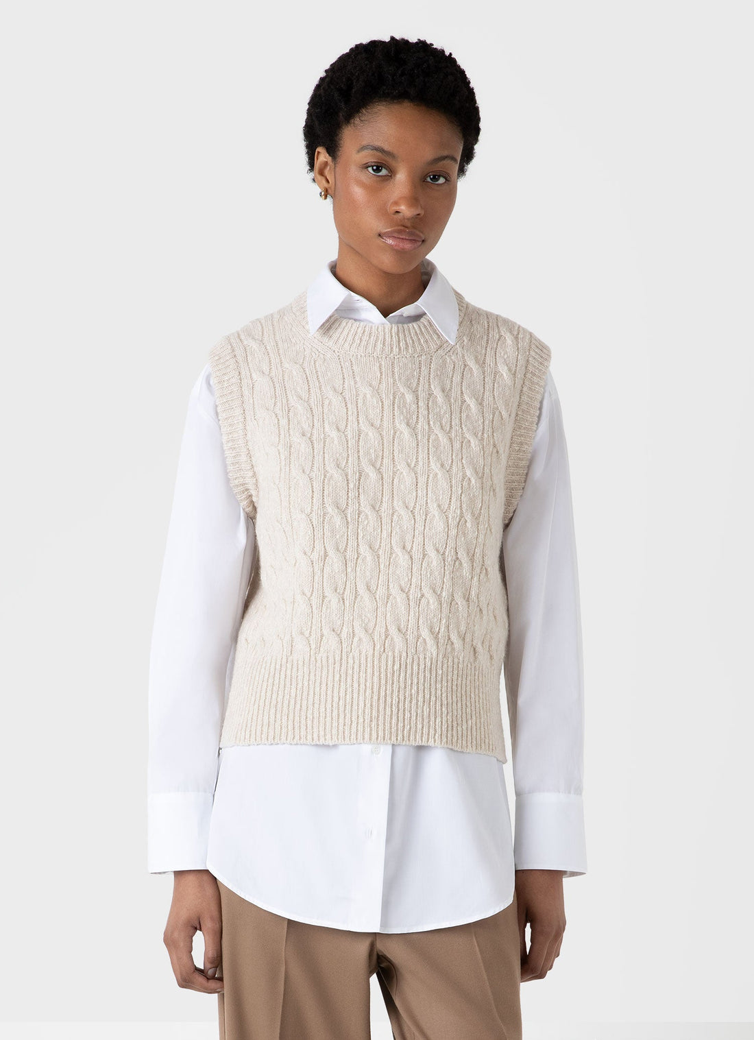 Women's Cable Knit Vest in Ecru