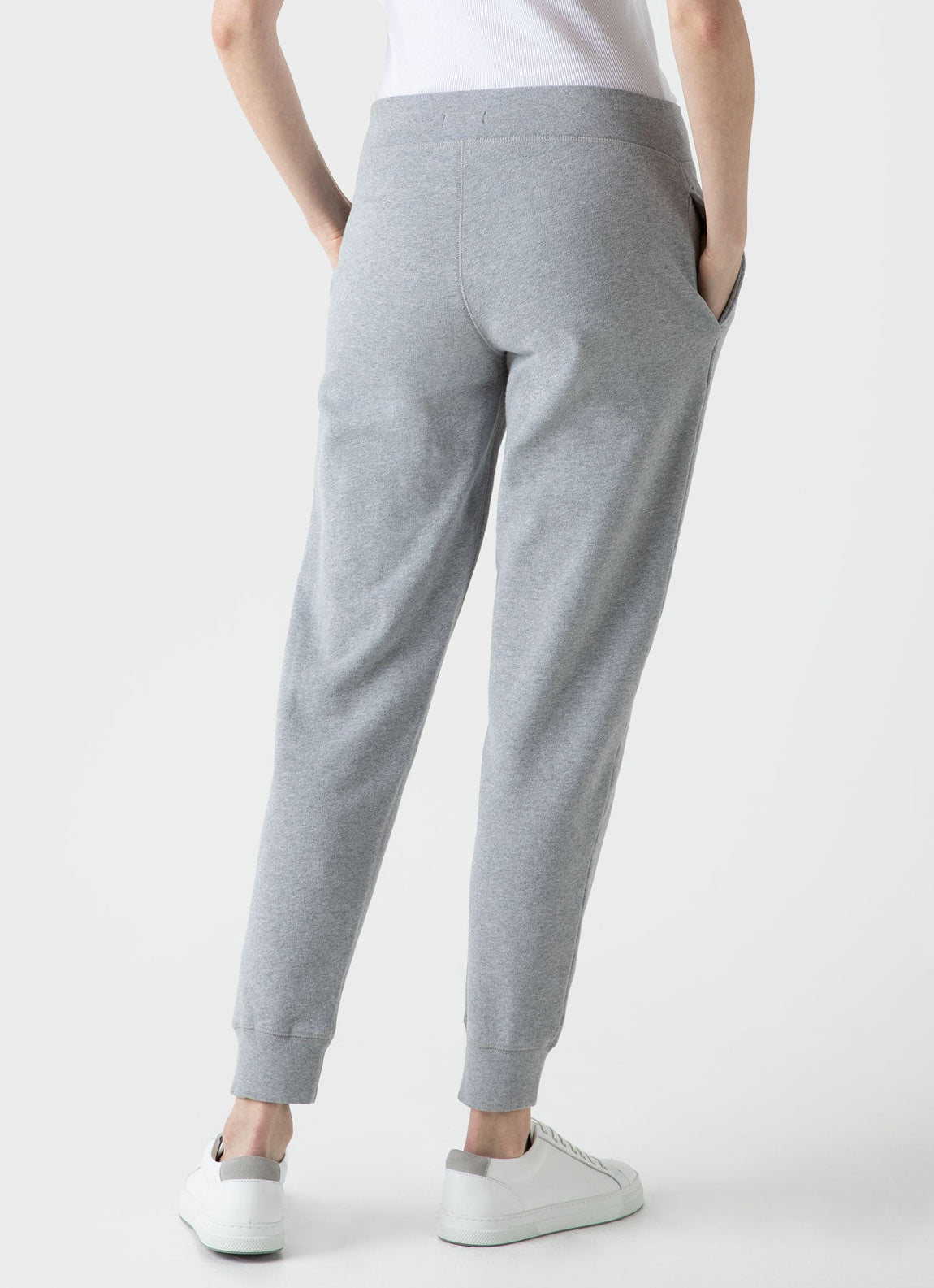 Women's Relaxed Sweatpants in Grey Melange