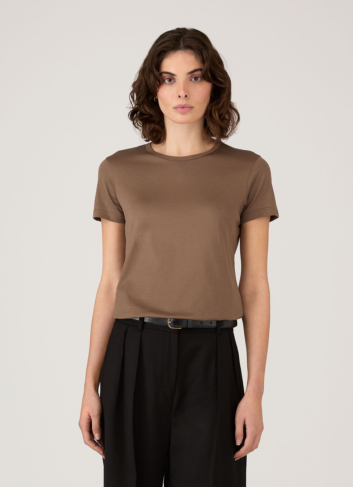 Women's Classic T-shirt in Dark Cedar | Sunspel