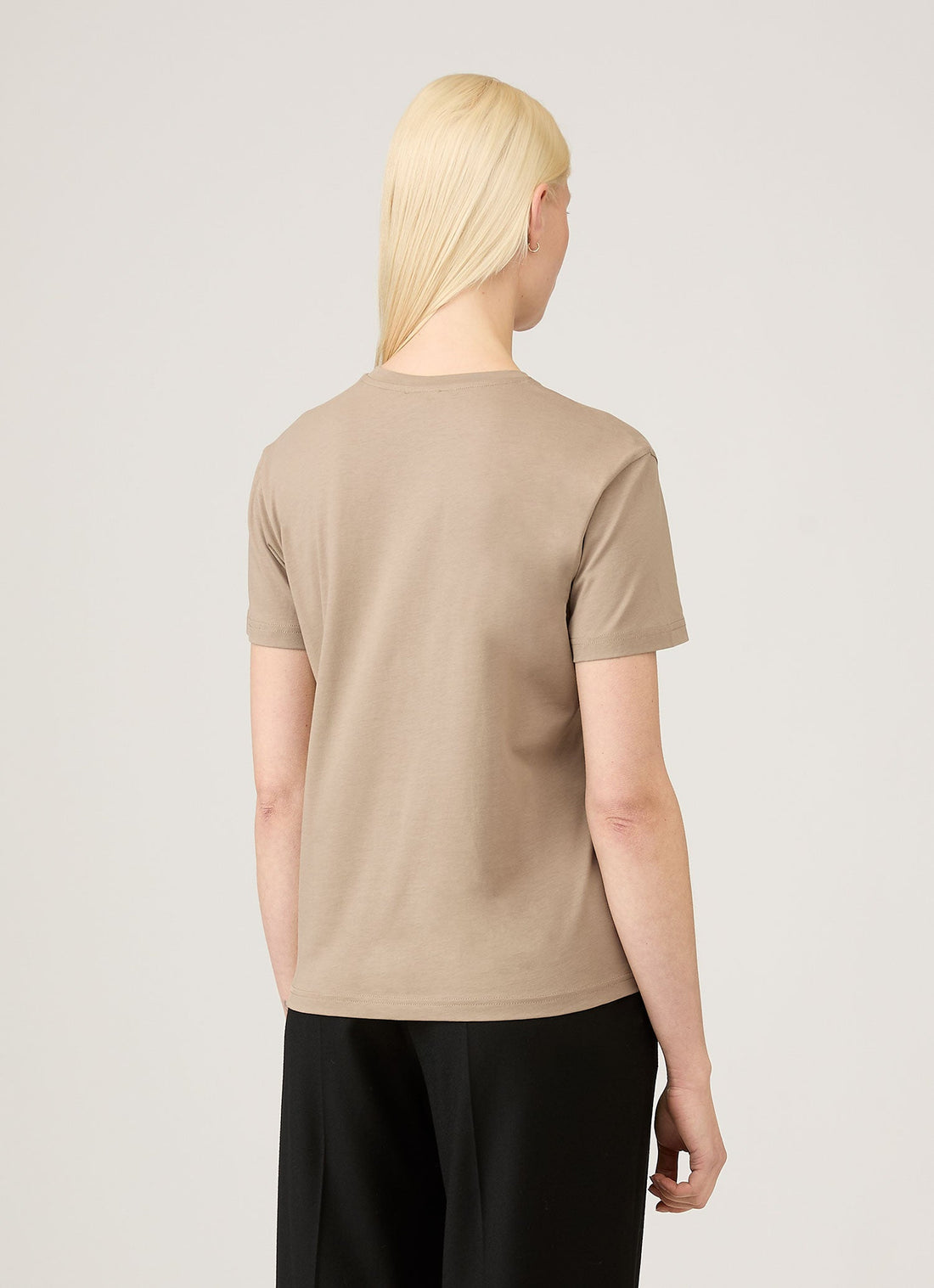 Women's Boy Fit T-shirt in Sandstone
