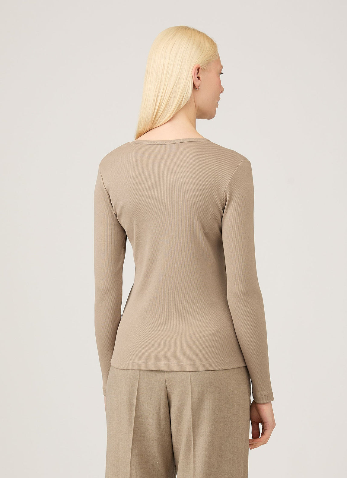 Women's Long Sleeve Ribbed T-shirt in Mink