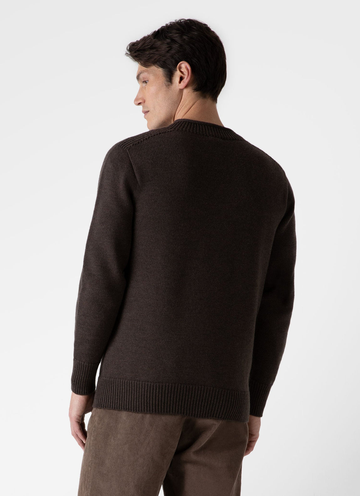 Men's English Merino Fisherman Jumper in Coffee