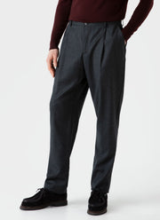 Men's Pleated Wool Flannel Trouser in Charcoal Melange