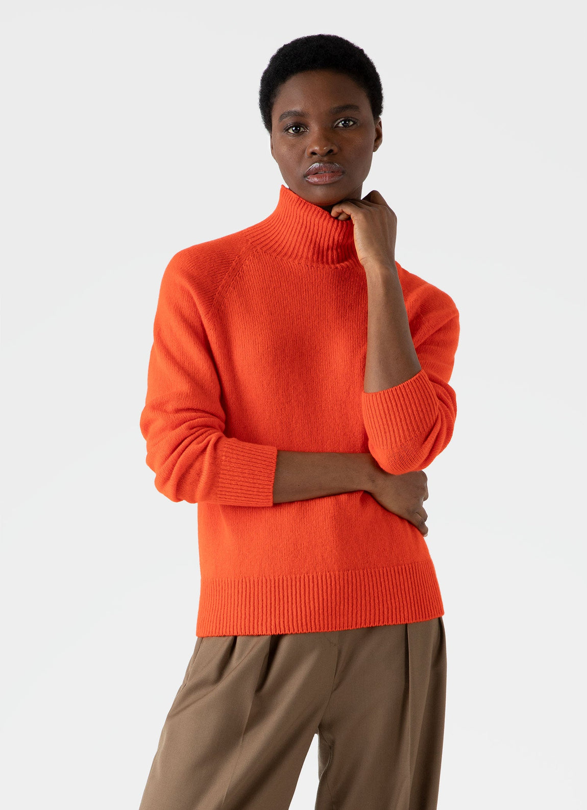 Women's Lambswool Funnel Neck Jumper in Magma